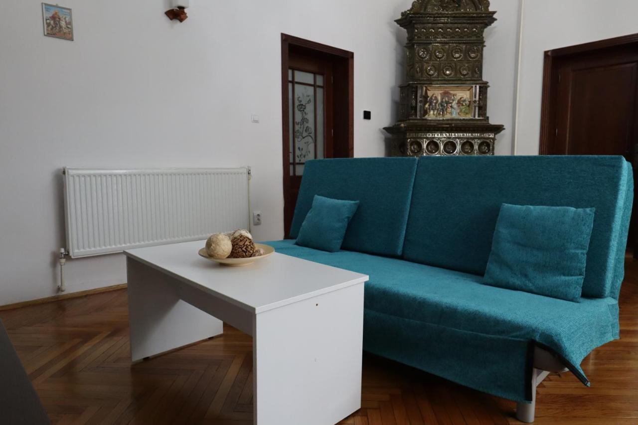Center Haus Apartman Bukarest Kültér fotó