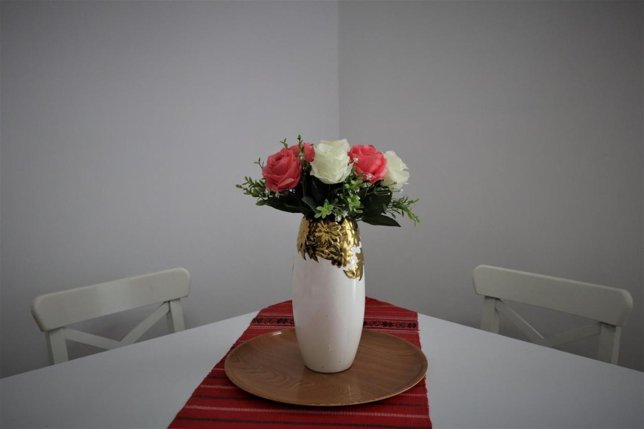 Center Haus Apartman Bukarest Kültér fotó